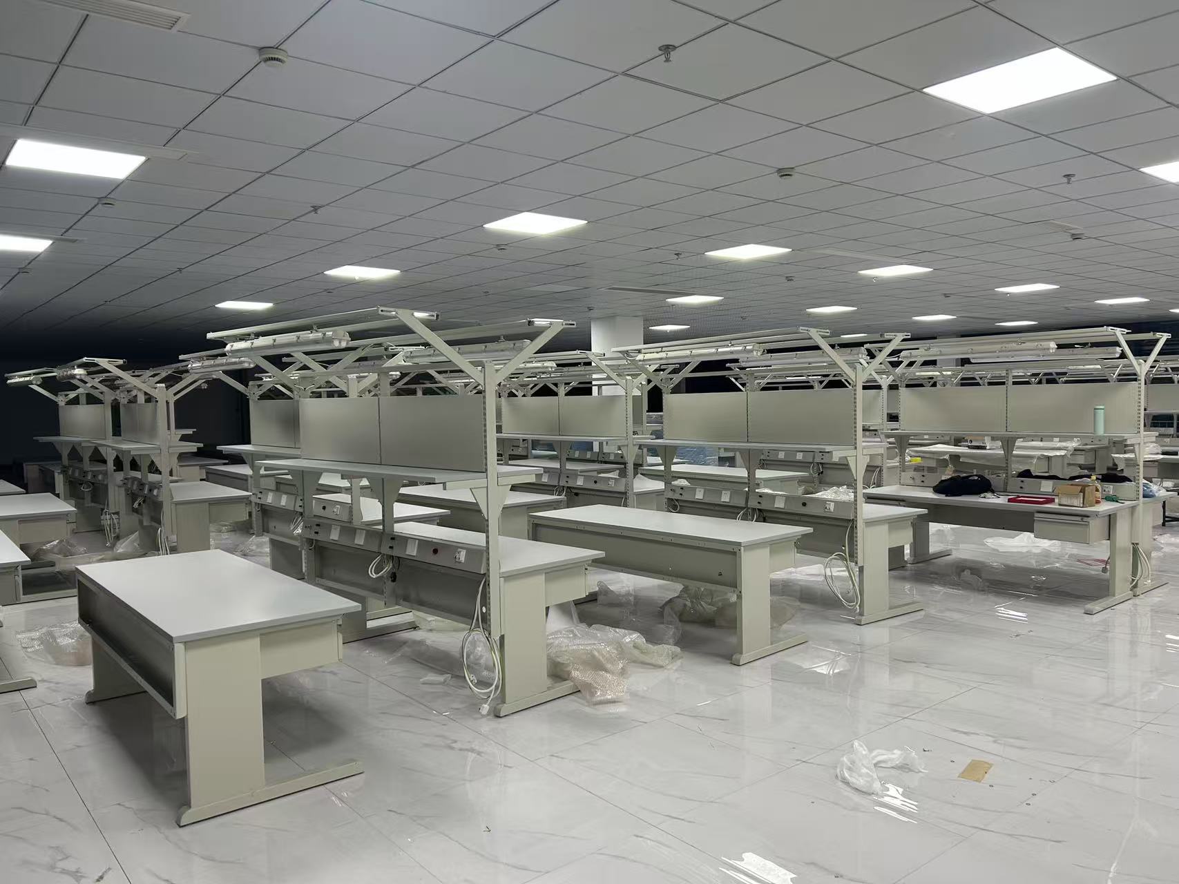 雙面防靜電工作臺-215